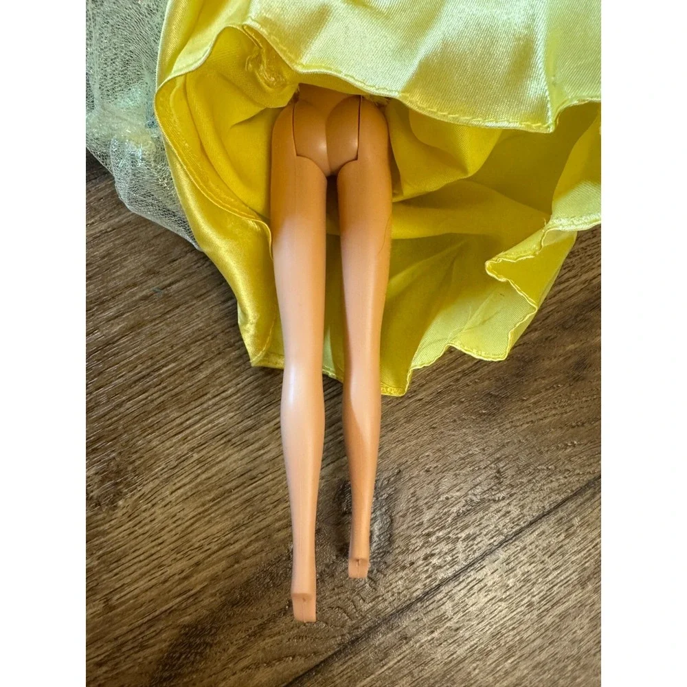 Vtg Disney Store‎ Princess Belle Beauty Beast Classic Doll Yellow Dress Retired